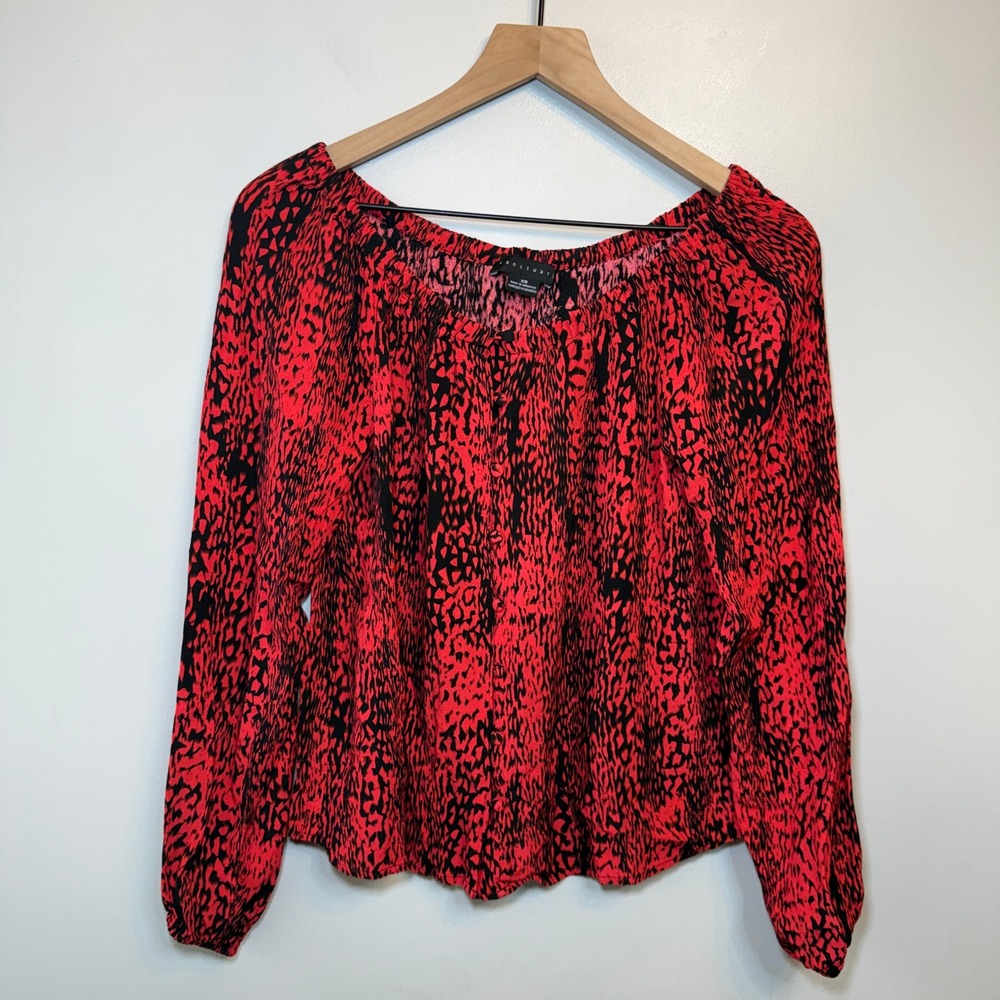 Sanctuary Women's Animal Print Off Shoulder Blouse Red Black Size X-Small